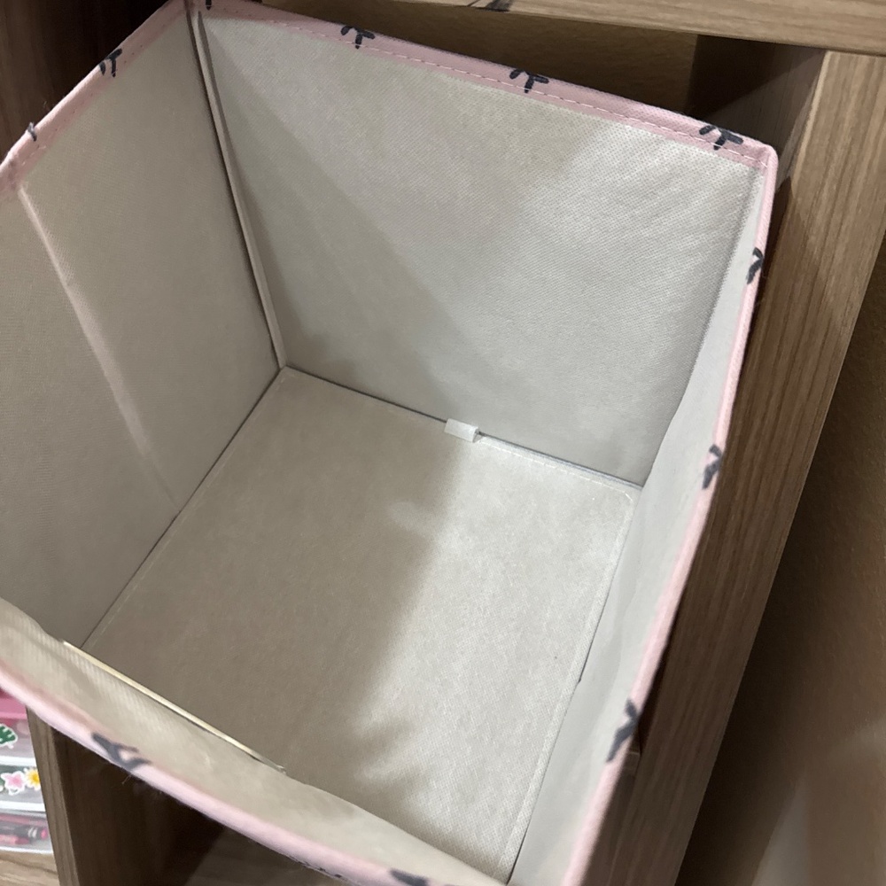 5Below storage - Picture 2 of 3